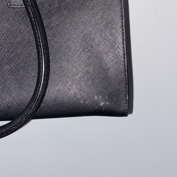 Michael Kors - Large Saffiano Leather Hamilton East West Satchel - Picture 6 of 10